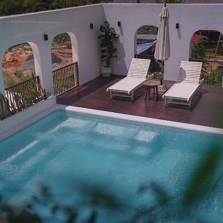 Hotel Montagne Boutique Kampot Esterno foto