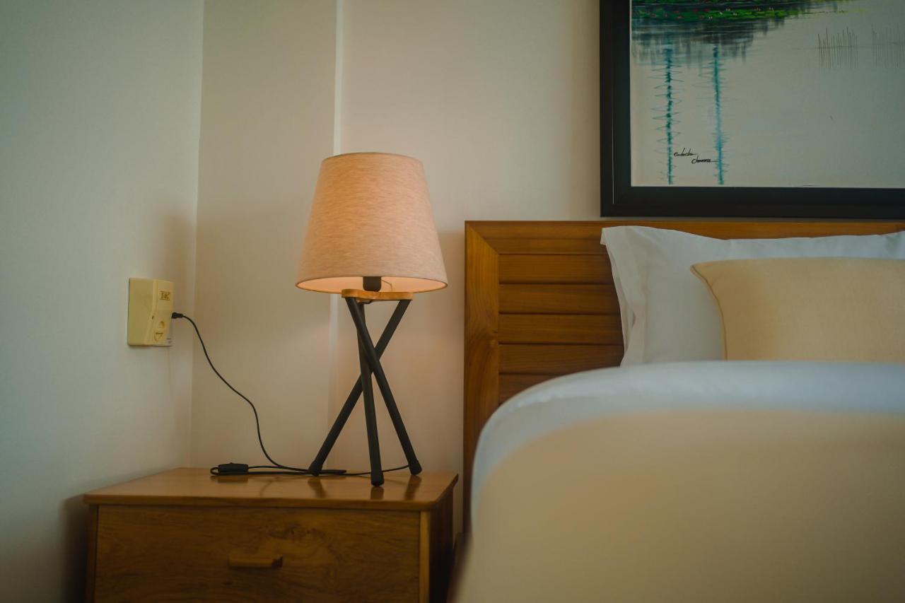 Hotel Montagne Boutique Kampot Esterno foto
