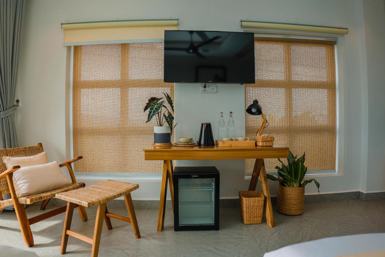 Hotel Montagne Boutique Kampot Esterno foto