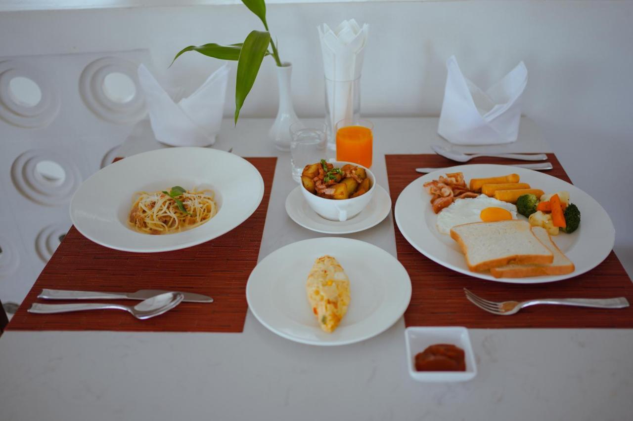 Hotel Montagne Boutique Kampot Esterno foto